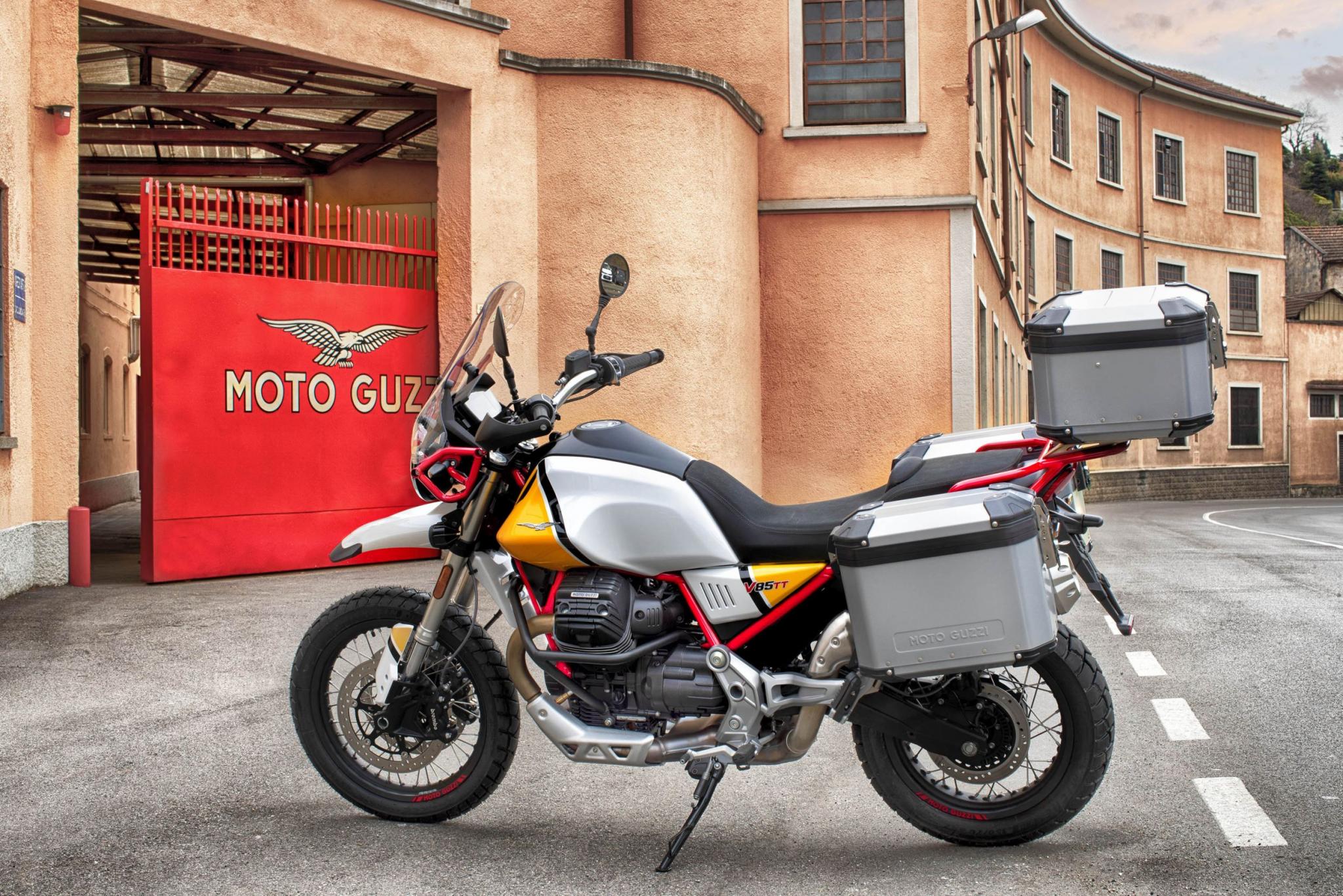 Original aluminum top case Moto Guzzi V85 TT